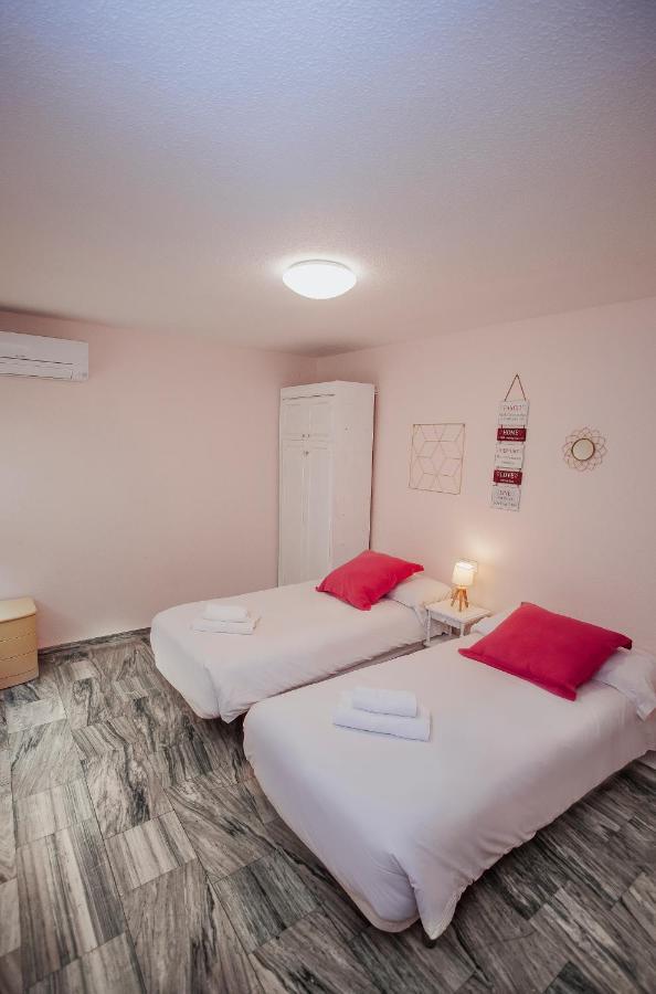 See The Sea - Mirando Al Mar & Aplus Apartamentos Benidorm Exterior photo